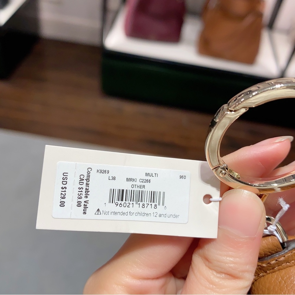 Kate Spade Gingerbread Key Chain - Picture 4 of 5